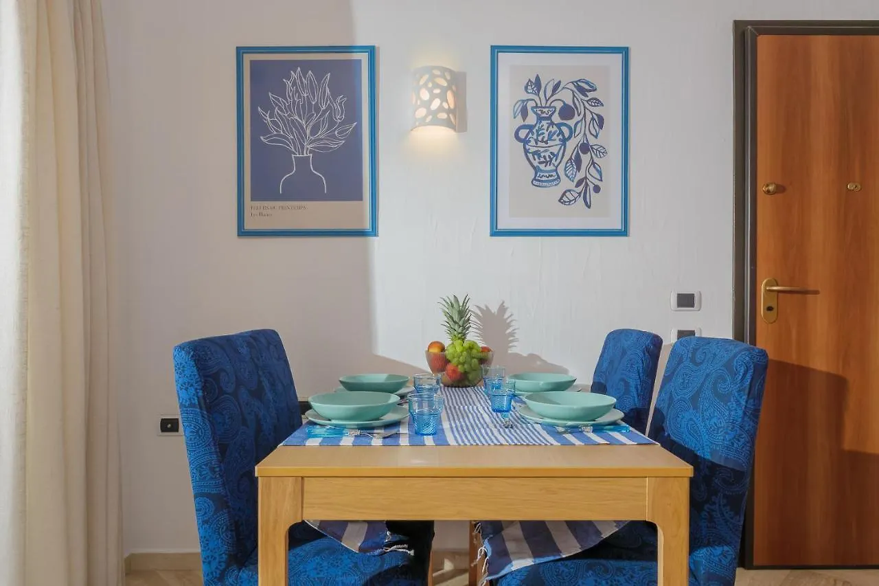 Villetta Azzurro - Sherdenia Luxury Apartments Marinella  Italy