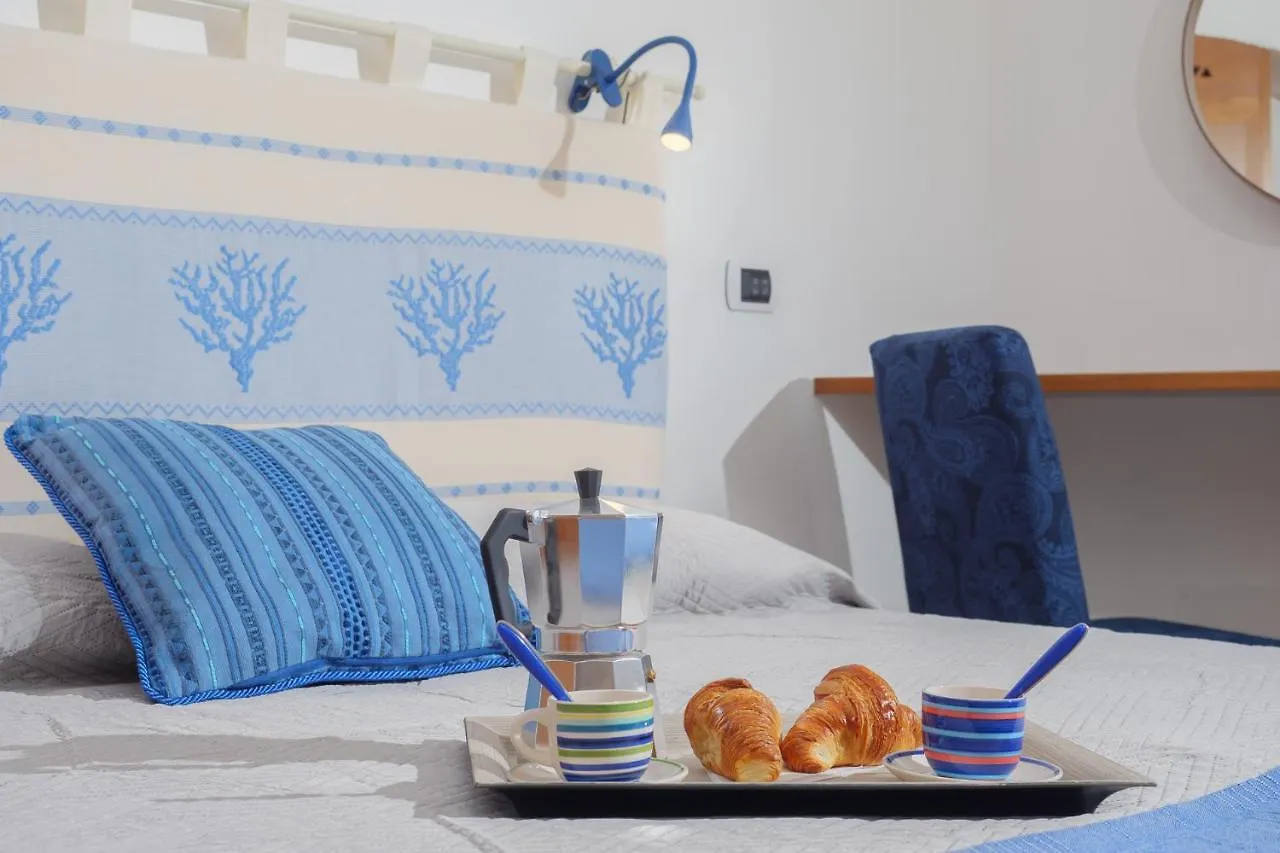 Villetta Azzurro - Sherdenia Luxury Apartments Marinella  Italy